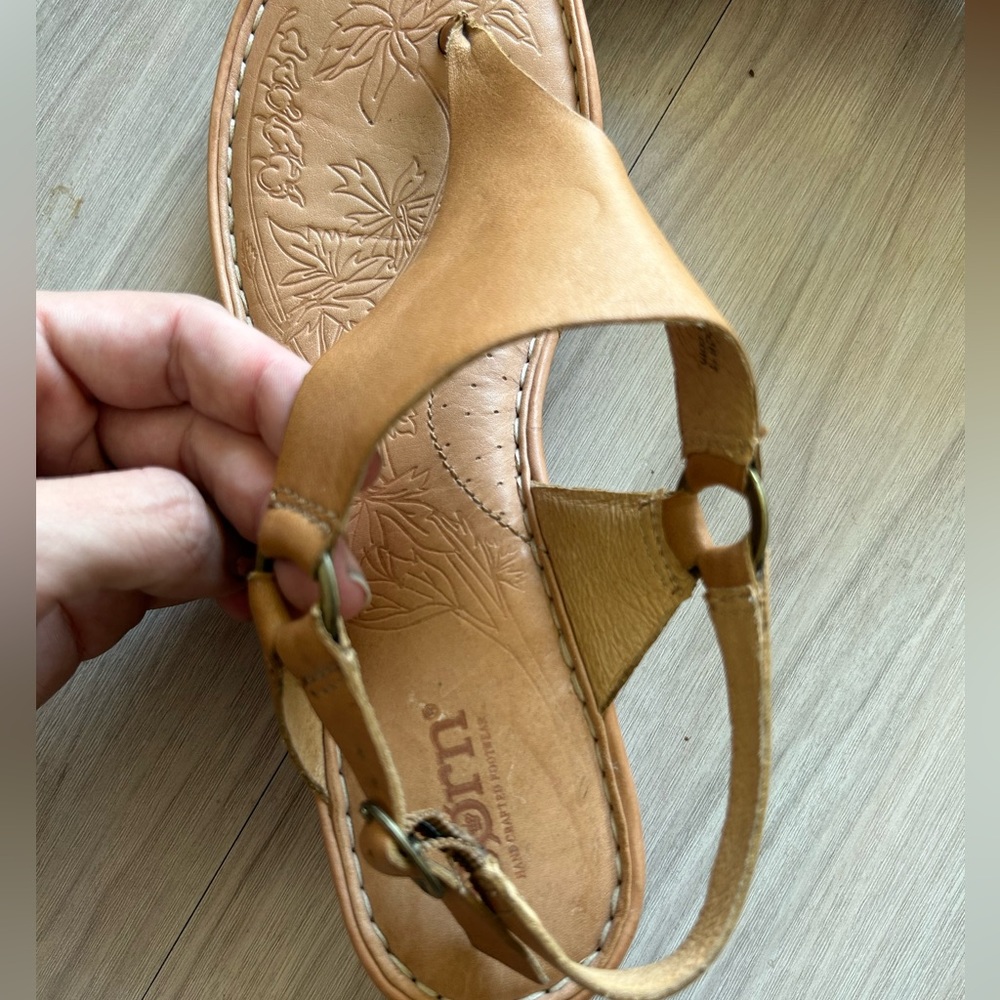 Born Tan Leather Galley Cliffside Slingback Thong Sandals - Picture 3 of 10